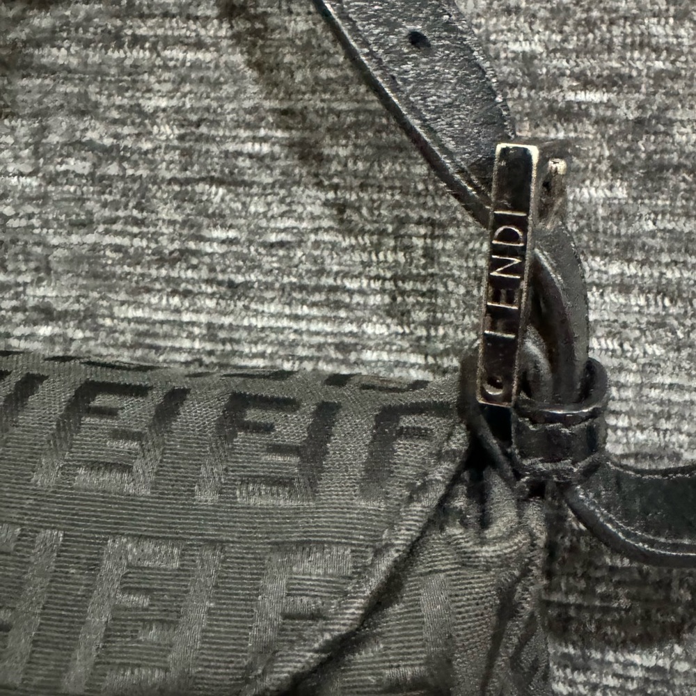 Authentic Vintage Fendi Shoulder bag Y2K - Picture 5 of 13